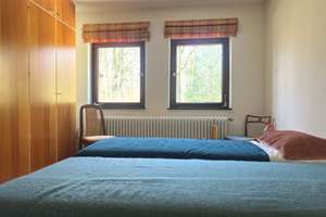 Stadthaus mit sonnigem Garten in gefragter Lage – Die vollständige Adresse der Immobilie erhältst du vom Anbieter., 22359 Volksdorf, Hamburg – Vorschaubild 12