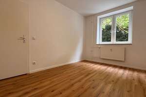 *** Charmantes Zuhause mit Duschbad! *** – Flurstr. 61, 45355 Borbeck-Mitte, Essen – Vorschaubild 3