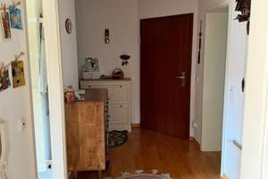 Geschmackvolle 2,5-Zimmer-Wohnung mit geh. Innenausstattung mit Balkon und EBK in Stuttgart – Die vollständige Adresse der Immobilie erhältst du vom Anbieter., 70597 Degerloch (Ortsteil), Stuttgart – Vorschaubild 11