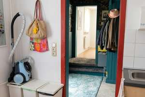 Schönes 4-Zimmer-Einfamilienhaus mit Einbauküche in Friedberg (Hessen) – Die vollständige Adresse der Immobilie erhältst du vom Anbieter., 61169 Friedberg (Hessen) – Vorschaubild 9