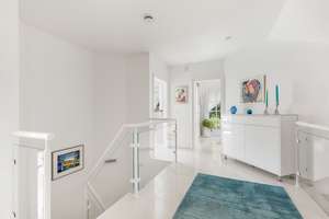 Einziehen & Wohlfühlen! Zukunftssicheres Luxusanwesen mit 7 Zi., Solaranlage, Pool, Garage/Carport – Die vollständige Adresse der Immobilie erhältst du vom Anbieter., 14089 Kladow, Berlin – Vorschaubild 9