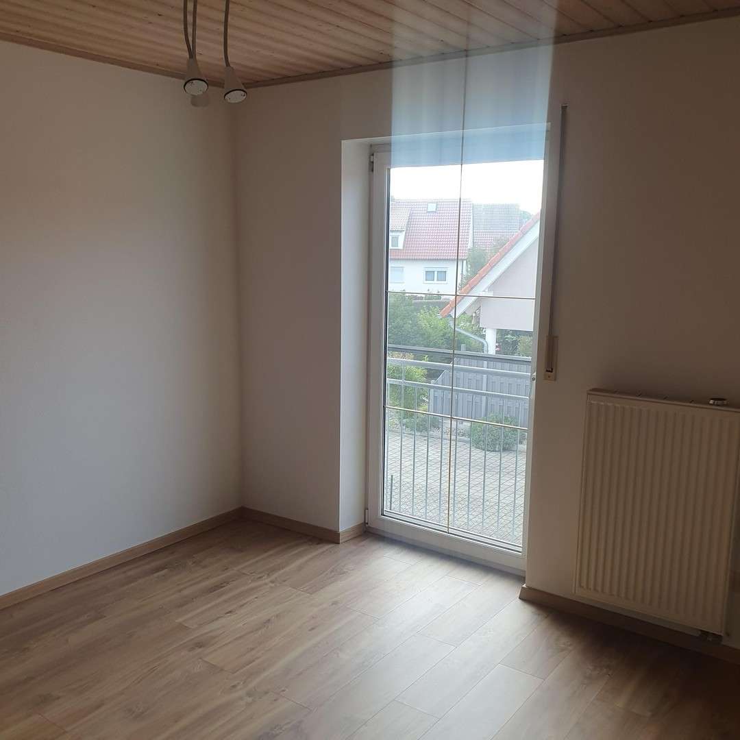 Immobilie in Wolferstadt - Massive DHH in ruhiger Lage mit Blick auf die Felder - Bild 4