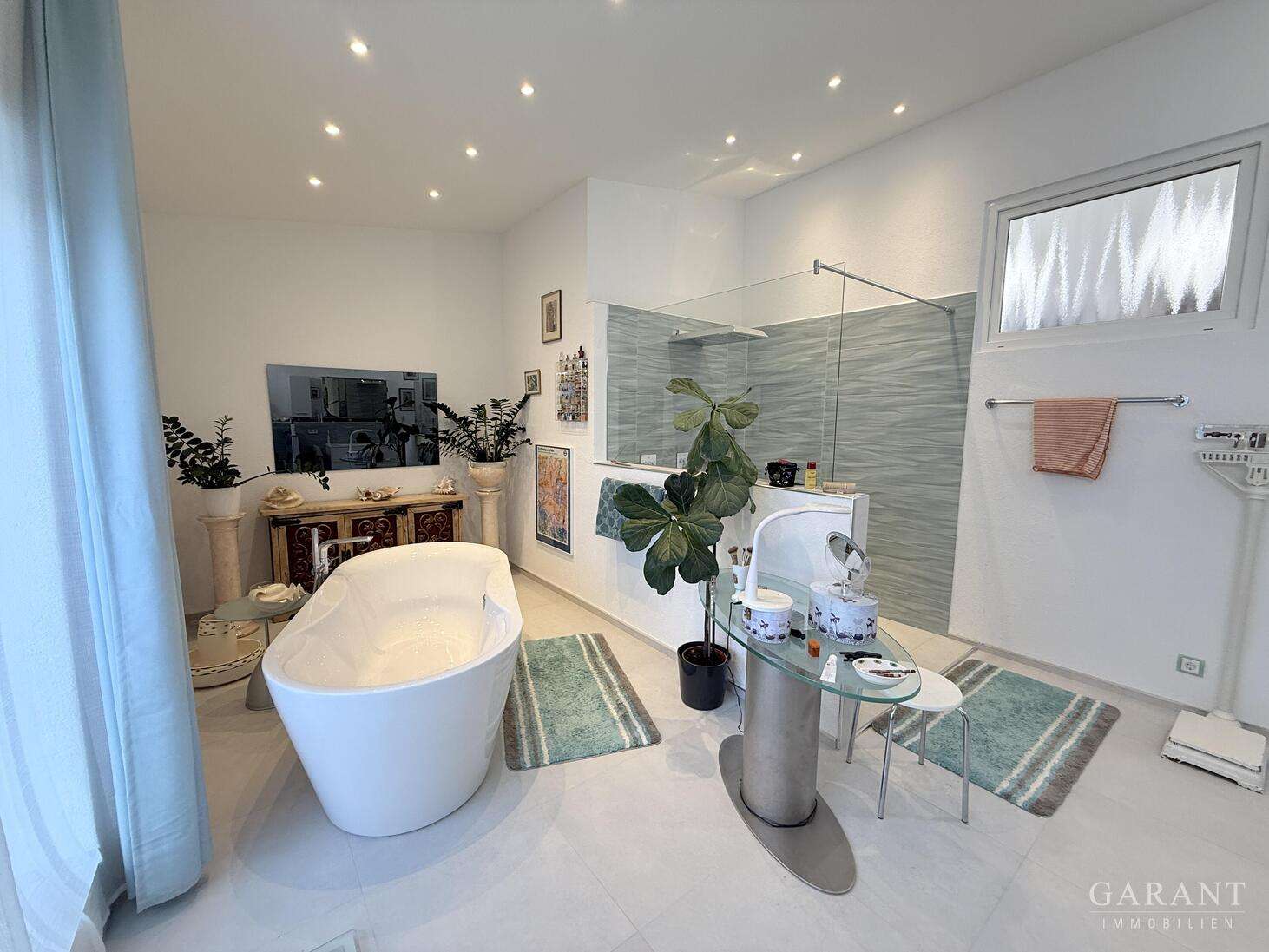 Immobilie in Albbruck - SPECIAL LIVING EXPERIENCE - Bild 1