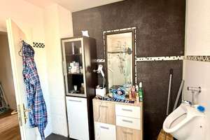 Einzigartiges Anwesen mit Geschichte: Charmantes Bahnwärterhaus auf großem Grundstück – Die vollständige Adresse der Immobilie erhältst du vom Anbieter., 83362 Surberg – Vorschaubild 9