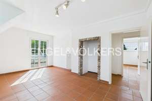 Großzügiger Sonnenbalkon vereint mit lichtdurchflutetem Maisonette-Flair nahe dem Krefelder Stadt... – Die vollständige Adresse der Immobilie erhältst du vom Anbieter., 47803 Inrath/Kliedbruch, Krefeld – Vorschaubild 5