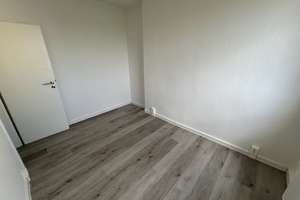 Platz für die ganze Familie! Helle 4-Zimmer-Wohnung mit Balkon! – Astonstraße 58, 39116 Sudenburg, Magdeburg – Vorschaubild 9