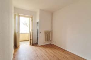 Urban Living am Kiez mit Balkon



 – Hohenzollerndamm 68a, 14199 Schmargendorf, Berlin – Vorschaubild 4
