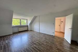 Ihr Traum vom Eigenheim: Helle 3-Zimmer-Wohnung mit Balkon & Garage in Düsseldorf – Die vollständige Adresse der Immobilie erhältst du vom Anbieter., 40470 Mörsenbroich, Düsseldorf – Vorschaubild 2