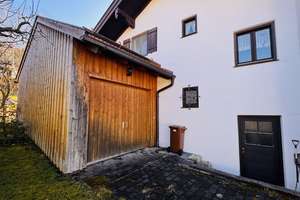 Zum Renovieren! Älteres Einfamilienhaus mit schönem Bergblick – Die vollständige Adresse der Immobilie erhältst du vom Anbieter., 83677 Reichersbeuern – Vorschaubild 6