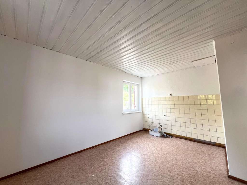 Immobilie in Riedenburg - Charmantes 2-Familienhaus mit großem Grundstück in Riedenburg! - Bild 2