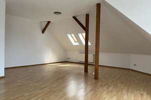 Helle und vermietete Maisonette DG 2-Zi. mit Balkon, Aufzug, Laminat, Wanne und Dusche in Bestlage * – Die vollständige Adresse der Immobilie erhältst du vom Anbieter., 9112 Kaßberg, Chemnitz – Vorschaubild 18