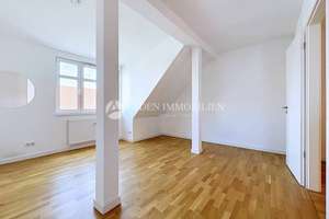 Stilvolle 3-Zimmer-Dachgeschosswohnung mit Terrasse in Top-Zustand, Johannisthal! – Trützschlerstr. 11, 12487 Johannisthal, Berlin – Vorschaubild 18