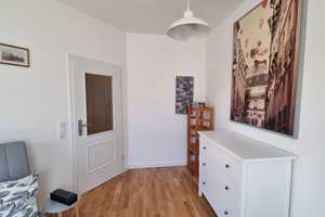 2-Zi-Wohnung WG*Aufzug*vollmöbliert* – Leipzig – Vorschaubild 3