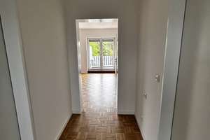Helle  2 Zi.Wohnung mit neuer Einbauküche – Trierer Straße 761, 52078 Brand, Aachen – Vorschaubild 3