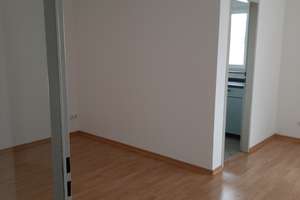 Vermietete 2-Raum-Wohnung mit Südbalkon, TG-Stellplatz in Stadtfeld-Ost – A.- Puschkin- Str. 23, 39108 Stadtfeld Ost, Magdeburg – Vorschaubild 6