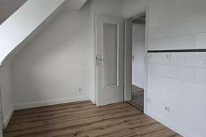 **Ideal für Singles, Paare oder kleine Familien - Moderne und bezugsfertige 3-Raum** – Schonnebeckhöfe 15, 45309 Schonnebeck, Essen – Vorschaubild 11