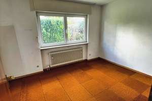 Großzügiges Einfamilienhaus mit Potenzial in ruhiger Lage  – Die vollständige Adresse der Immobilie erhältst du vom Anbieter., 76228 Grünwettersbach, Karlsruhe – Vorschaubild 9