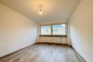 Modernisierte Wohnung mit Balkon & EBK in Friesenheim unweit BASF! – Rheinfeldstraße 32, 67063 Friesenheim, Ludwigshafen am Rhein – Vorschaubild 2