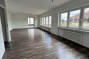4ZKB - Wohlfühlen in zentraler Lage mit großzügiger Terrasse / Loggia – Die vollständige Adresse der Immobilie erhältst du vom Anbieter., 68782 Brühl – Vorschaubild 1