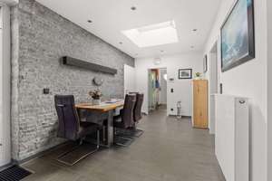 Einladender Bungalow mit modernem Ausbau und schönem Garten mit Pool – Die vollständige Adresse der Immobilie erhältst du vom Anbieter., 41189 Wickrathberg, Mönchengladbach – Vorschaubild 6