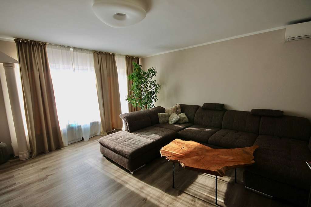 Immobilie in Hanau - Vermietete Erdgeschosswohnung mit Terrasse und Grünanteil - Bild 0