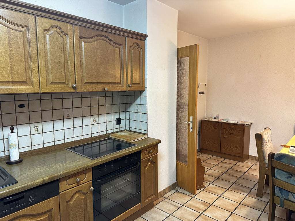 Immobilie in Cleebronn - Haus mit Scheune und Werkstatt - Bild 2