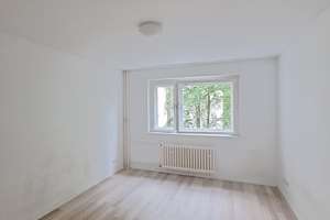 Einziehen und wohlfühlen: 2,5-Zimmer-Wohnung in ruhiger Lage sucht neue Mieter! – Aronsstr. 130, 12057 Neukölln (Ortsteil), Berlin – Vorschaubild 3