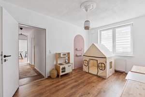 Großzügige Maisonette-Wohnung mit durchdachtem Wohnkonzept und sonnigem Innenhof – Die vollständige Adresse der Immobilie erhältst du vom Anbieter., 30519 Wülfel, Hannover – Vorschaubild 5