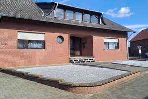 Gepflegtes Einfamilienhaus (Doppelhaushälfte) mit 6 Zimmern in Waldfeucht – Die vollständige Adresse der Immobilie erhältst du vom Anbieter., 52525 Waldfeucht – Vorschaubild 1