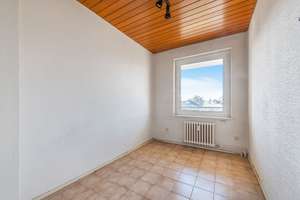 Bezugsfrei! 4 Zimmer mit Sonnigem Balkon. Renovierungsbedürftig – Gütergotzer Straße 3, 14165 Zehlendorf, Berlin – Vorschaubild 15