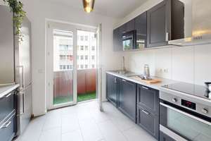 MITTENDRIN - PROVISIONSFREIE luxuriöse 2-Zimmer-Wohnung mit Balkon im Herzen von Stuttgart-Mitte – Die vollständige Adresse der Immobilie erhältst du vom Anbieter., 70174 Neue Vorstadt, Stuttgart – Vorschaubild 8