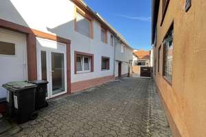 Zweifamilienhaus mit Ausbaupotenzial im charmanten Weinort Edenkoben – Die vollständige Adresse der Immobilie erhältst du vom Anbieter., 67480 Edenkoben – Vorschaubild 5