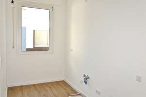 Krefeld - Zentrum, renovierte 2 Zimmer Wohnung im Erdgeschoss, Duschbad, PKW Stellplatz möglich – Die vollständige Adresse der Immobilie erhältst du vom Anbieter., 47799 Cracau, Krefeld – Vorschaubild 5