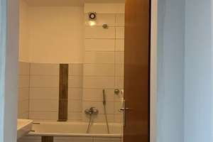 Großzügige 3 Zimmer Wohnung mit Einbauküche, Gäste WC und Balkon – Parkallee 35, 44866 Günnigfeld, Bochum – Vorschaubild 12