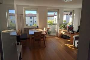 Helle, gut geschnittene 2-Zimmer-Wohnung mit 2 Balkonen – Die vollständige Adresse der Immobilie erhältst du vom Anbieter., 80992 Alt-Moosach, München – Vorschaubild 2