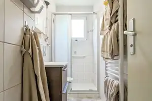 Property thumbnail 17