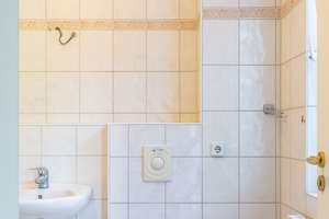 HOMESK - Einfamilienhaus mit Kamin auf ruhigem Grundstück im Grünen in Mariendorf – Heukuppenweg 42, 12107 Mariendorf, Berlin – Vorschaubild 24