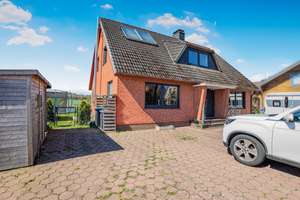 Feldnähe trifft modernen Wohnkomfort: Energieeffizientes Einfamilienhaus mit viel Platz – Die vollständige Adresse der Immobilie erhältst du vom Anbieter., 24598 Latendorf – Vorschaubild 20