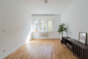 Saniert, Balkon, 5 J. Garantie – ohne Makler – Dürkheimer Straße 2, 12247 Lankwitz, Berlin – Vorschaubild 2