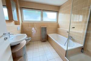 Groß, Warm, Ruhig und natürlich sehr Familiär – 65936 Sossenheim, Frankfurt am Main – Vorschaubild 9