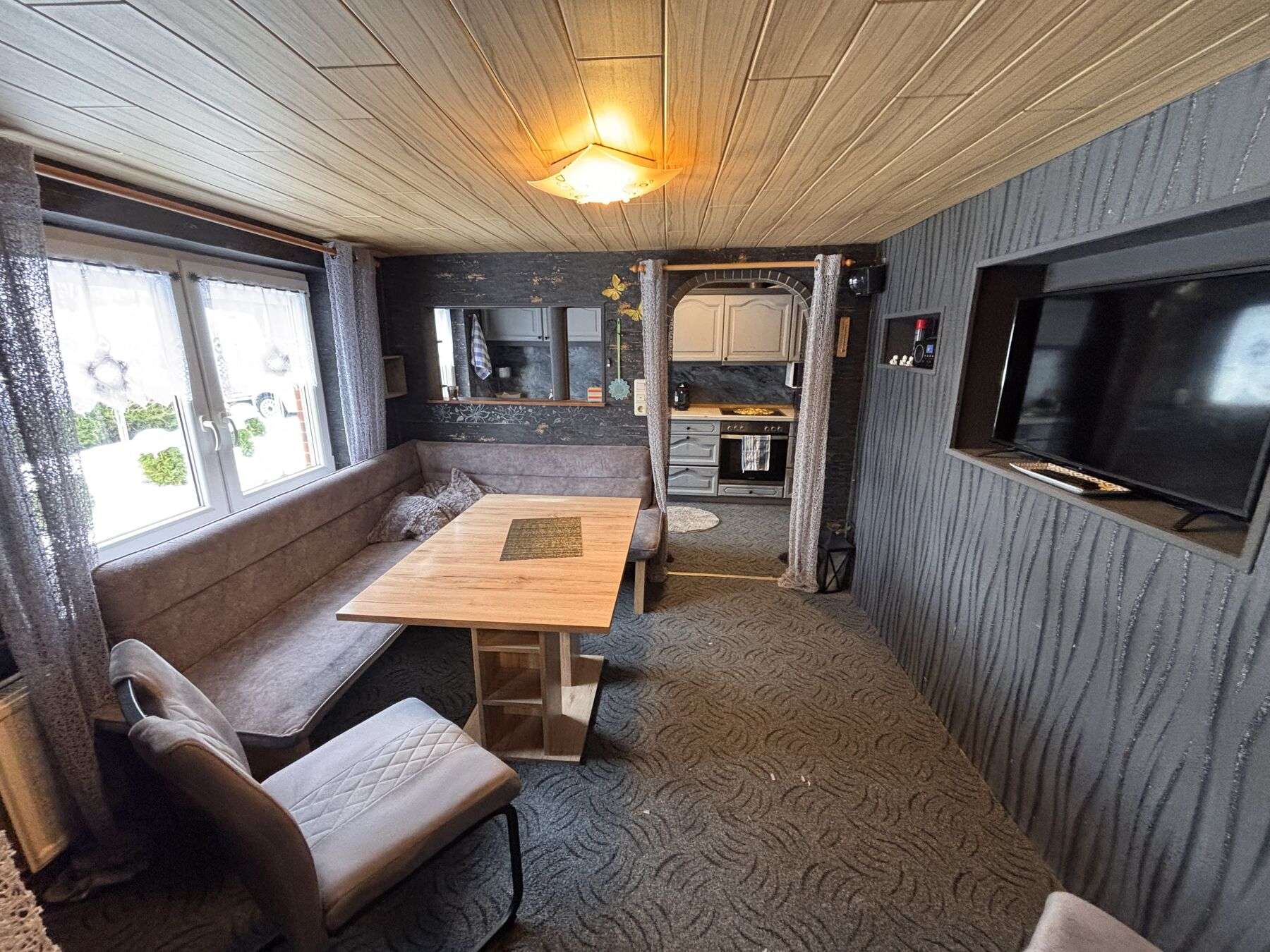 Immobilie in Großheide - Charmantes Landhaus mit großem Garten - Bild 1