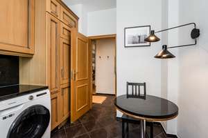BEZUGSFREIE 3 ZIMMER ALTBAUWOHNUNG IN BESTLAGE!! – Zähringerstraße 31, 10707 Wilmersdorf, Berlin – Vorschaubild 11