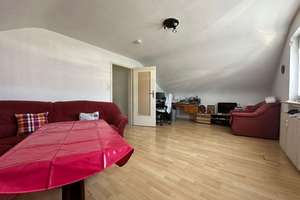 4-Zimmer-Dachgeschosswohnung in Plochingen, Bestlage, zu verkaufen...