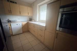 3,5-Zimmer-Wohnung mit Balkon in Erlangen – Würzburger Ring 43, 91056 Büchenbach Nord, Erlangen – Vorschaubild 2