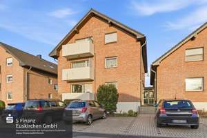 Kall: Mehrfamilienhaus mit sieben Wohneinheiten – solide Kapitalanlage mit Entwicklungspotenzial! – Die vollständige Adresse der Immobilie erhältst du vom Anbieter., 53925 Kall – Vorschaubild 1