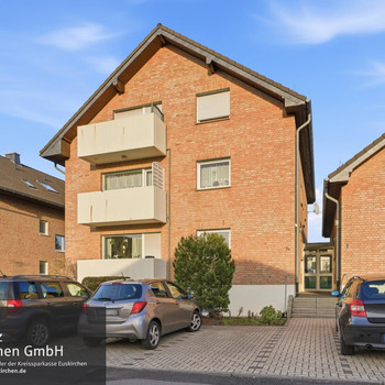 Kall: Mehrfamilienhaus mit sieben Wohneinheiten – solide Kapitalanlage mit Entwicklungspotenzial!