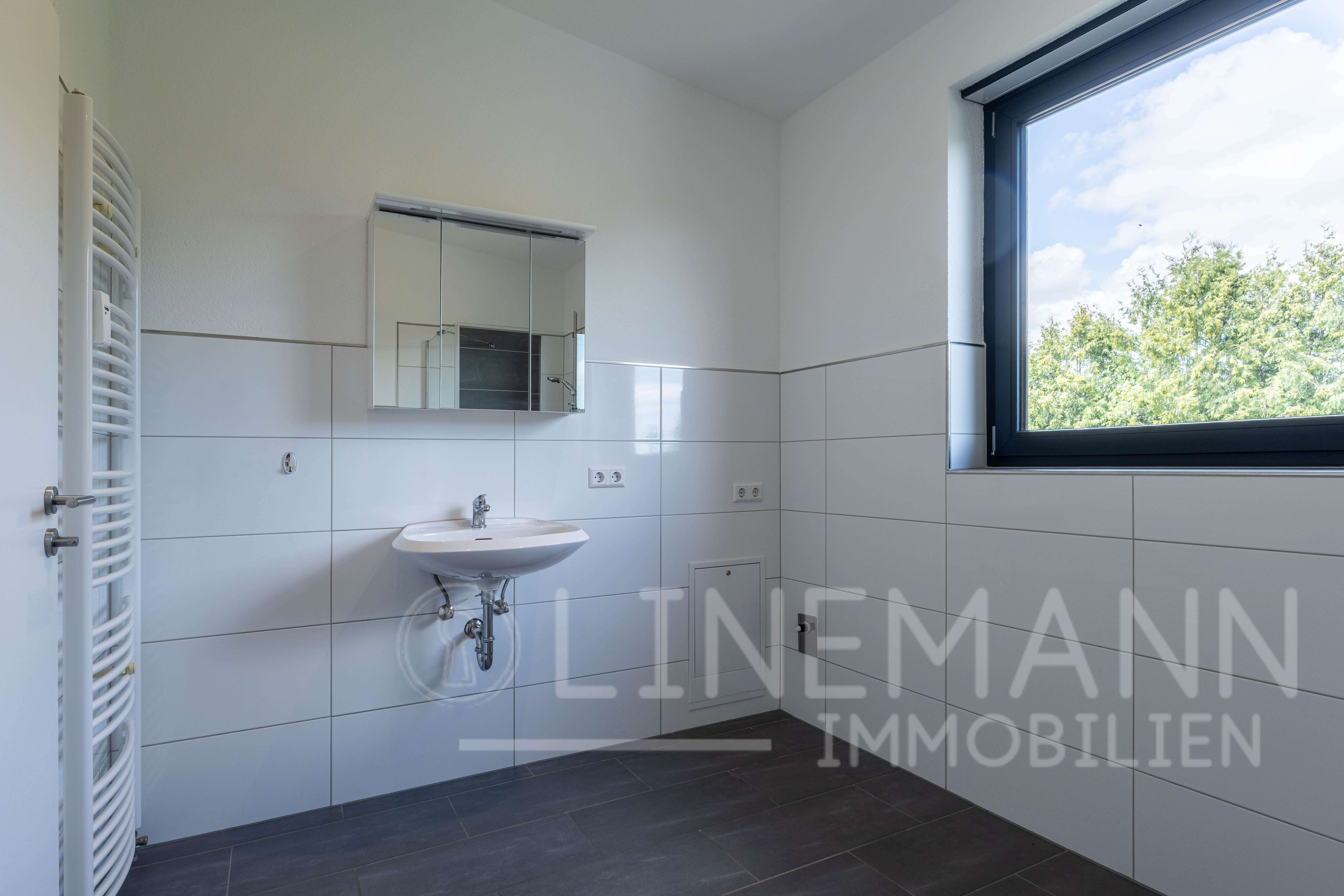 Immobilie in Hardheim - Ihr grüner Wohntraum: Saniertes 3-Familienhaus – Perfekt für Eigennutzer, Investoren und Familien - Bild 3