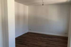City-Wohnung - neu renovierte 2 Zimmerwohnung mit offener Küche! – Robertstraße 5, 42107 Wuppertal – Vorschaubild 5