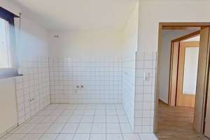 Schöne 2-Zi.-Dachgeschosswohnung mit Tageslichtbad – Freiherr-vom-Stein-Straße 9, 51379 Opladen, Leverkusen – Vorschaubild 4