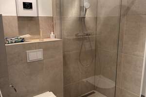 Frisch sanierte 3 Zimmer Wohnung mit zwei Balkonen in Rheinlage von Düsseldorf – 40545 Oberkassel, Düsseldorf – Vorschaubild 14